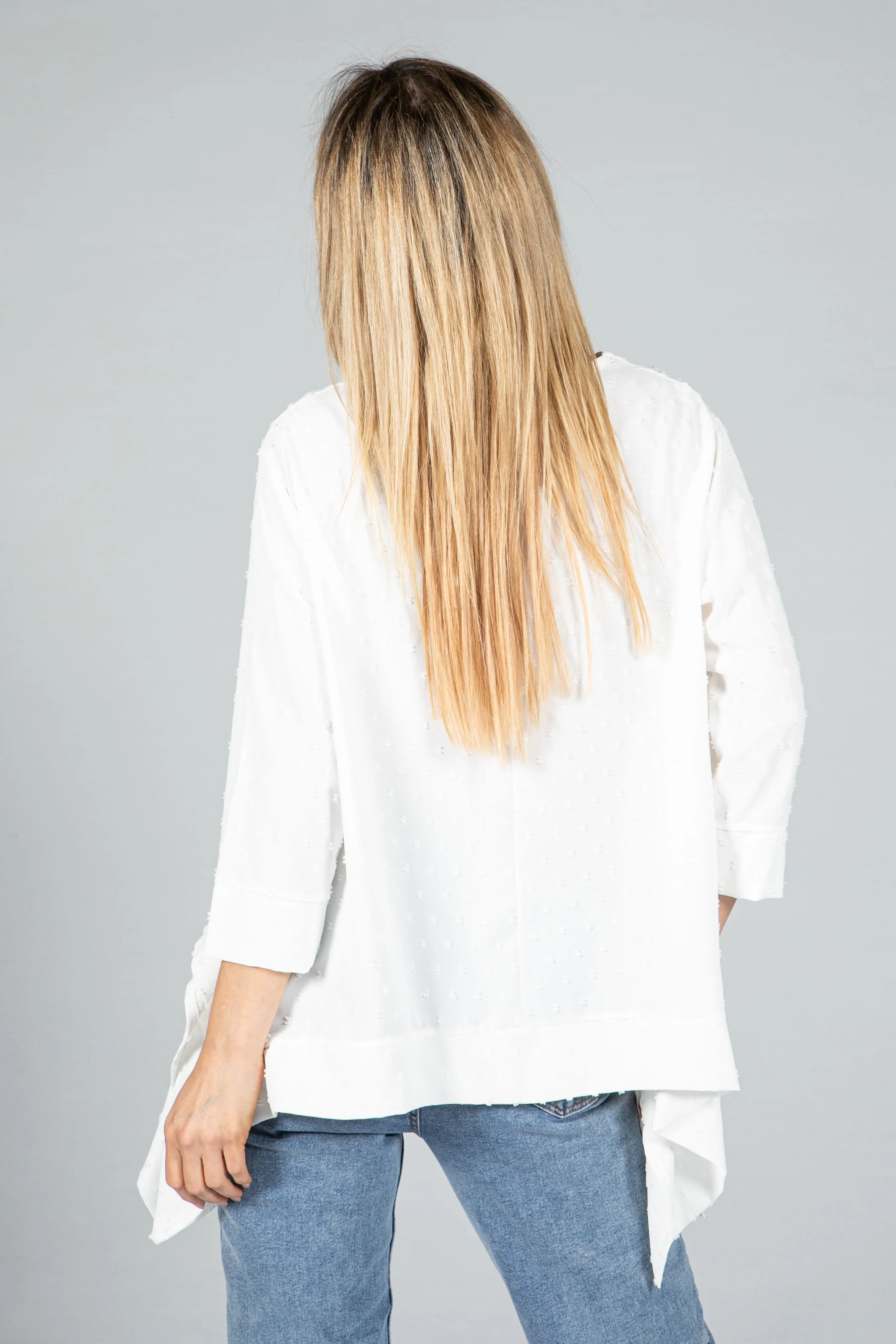 ASYMMETRIC HEM TOP