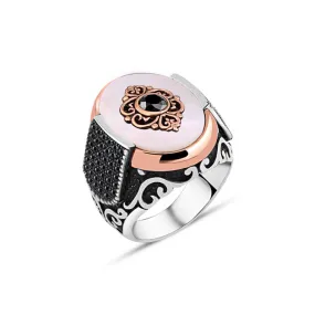 Eye Figure on Ellipse White Mother of Pearl Stone Silver Men's Ring Siding Zircons in Epaulet Shape