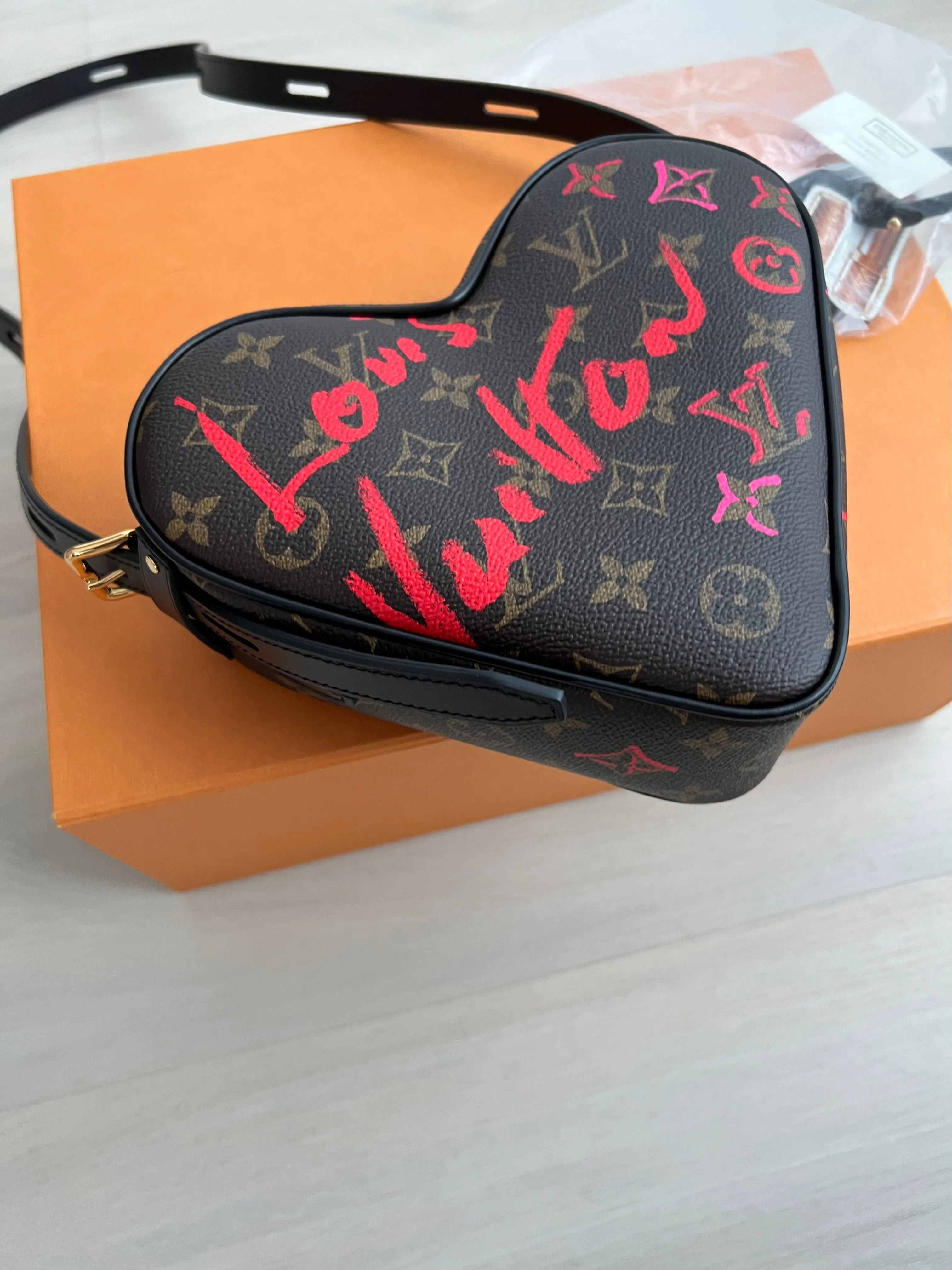 Louis Vuitton Fall In Love Sac de Couer Bag